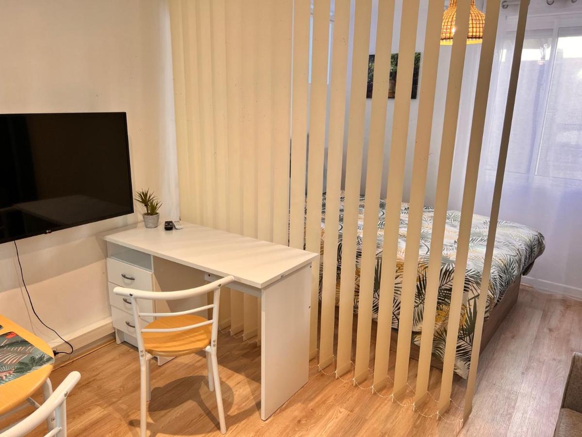 Appartements Calmes - Standing - Hypercentre - Clim - Wifi - Netflix Монпелие Екстериор снимка