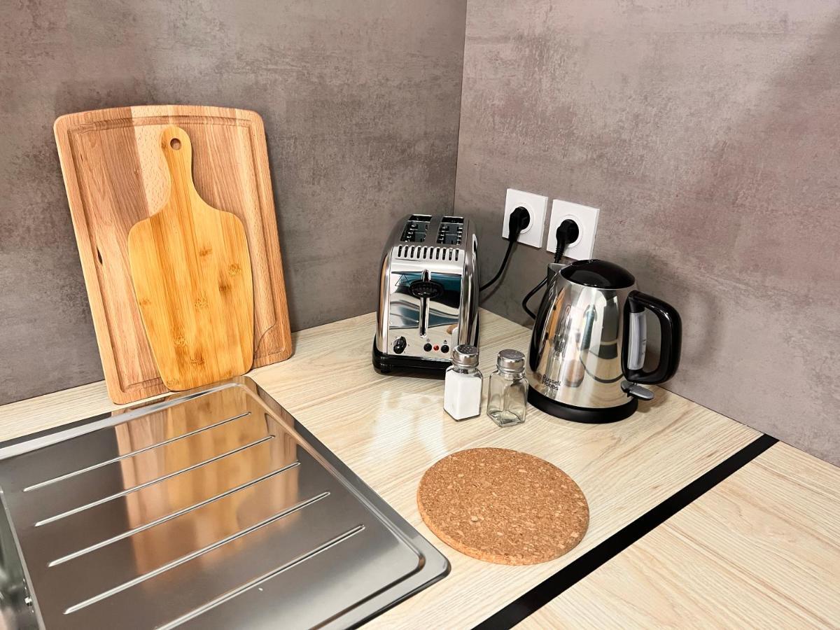 Appartements Calmes - Standing - Hypercentre - Clim - Wifi - Netflix Монпелие Екстериор снимка