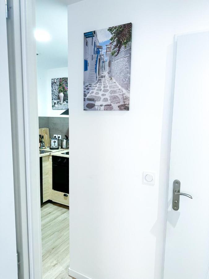Appartements Calmes - Standing - Hypercentre - Clim - Wifi - Netflix Монпелие Екстериор снимка