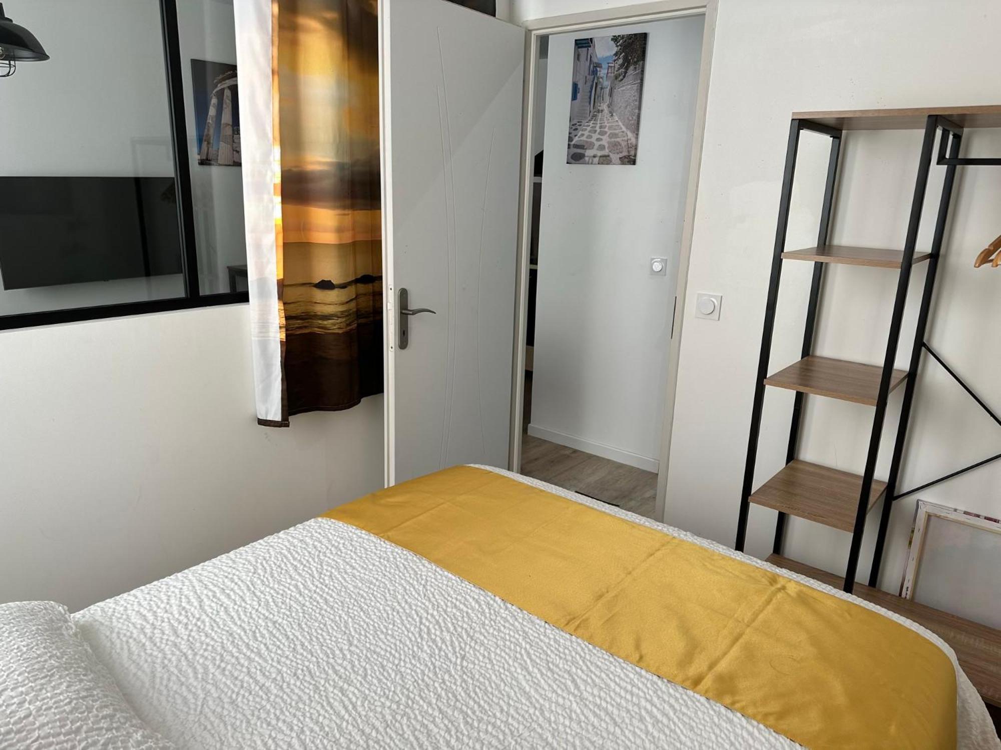 Appartements Calmes - Standing - Hypercentre - Clim - Wifi - Netflix Монпелие Екстериор снимка